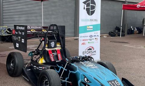 Uludağ Üniversitesi OTTOSEM'de İlk Elektrikli Formula Aracını Tanıtıyor
