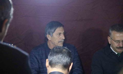 Vali Aksoy, Şehit Üsteğmen Emre Mercan’ın Baba Ocağını Ziyaret Etti