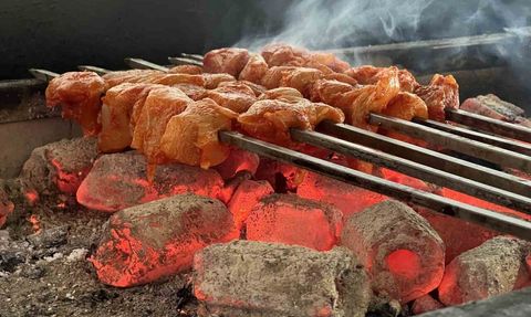 Yanlış Beslenme Uyarısı: Gıda Zehirlenmesi ve Kalp Krizi Riski