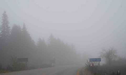 Yaralıgöz Geçidi'nde Sis Görüşü 30 Metreye Düşürdü