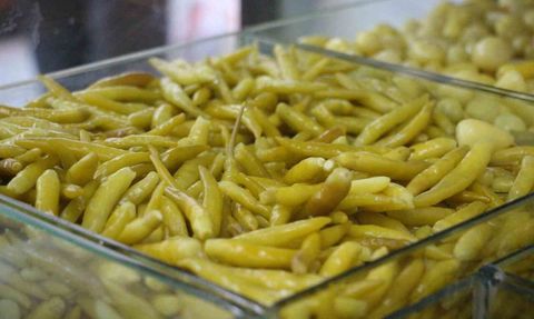 Yarım asırlık turşucudan iddialı söz: "Günde 1 bardak içene grip olursa masrafları benden"