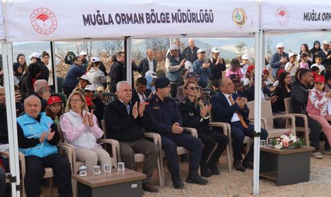 Yatağan'da 'Geleceğe Nefes' İçin Binlerce Fidan Dikildi