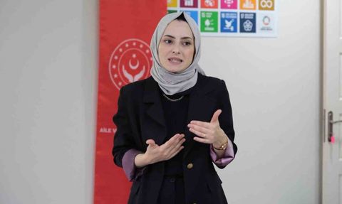 Yıldırım Belediyesi'nden kadına yönelik şiddet farkındalık eğitimi