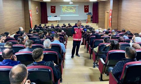 Yüksekova ve Çukurca’da öğretmenlere acil durum eğitimi