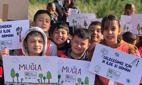 81 İlde 81 Orman projesi Muğla’da 20 bin fidanla sürdürüyor