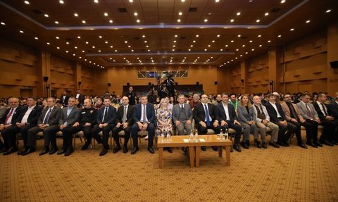 9. Akdeniz Bilişim Zirvesi Antalya'da başladı