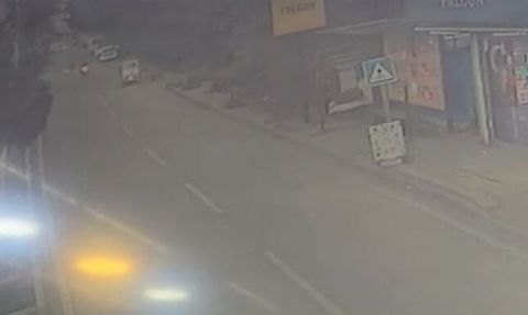 Adana'da motosiklet kazasında sürücü hayatını kaybetti — güvenlik kamerası kayıtları ortaya çıktı