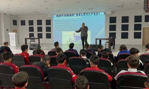 Adıyaman Belediyespor altyapısına kapsamlı sağlık bilgilendirmesi