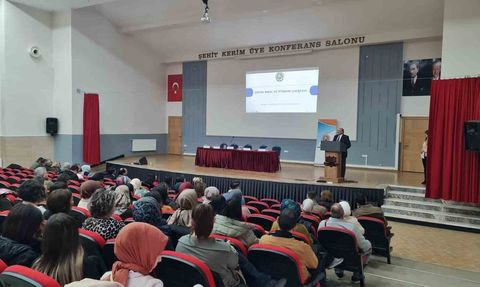 Afyonkarahisar'da Çocuk İhmal ve İstismarı Çalıştayı düzenlendi