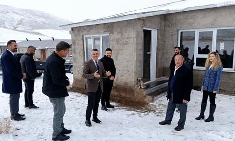 Ağrı Valiliği'nin 'Okulum Beni Bekler' Projesi Patnos'ta Öğrenci Ziyareti