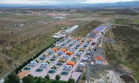 Akçadağ'da mevsimlik tarım işçileri için modern barınma alanı