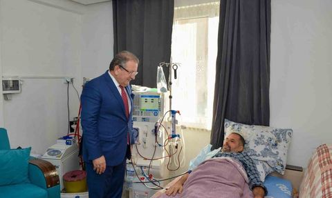Antalya'da Evde Diyaliz Başladı: 12 Hastaya 149 Seans