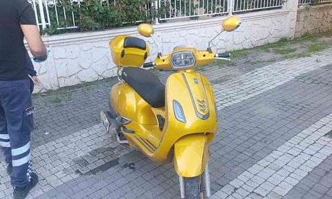 Antalya'nın Manavgat ilçesinde U dönüşü yapan otomobille motosiklet çarpıştı: 1 yaralı