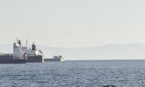 Avcılar Sahilinden Görünen Karlı Uludağ Zirvesi