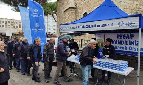Aydın Büyükşehir'den Regaip Kandili'nde helva ikramı
