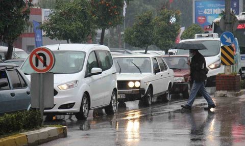 Aydın'da sağanak akşama kadar etkili olacak