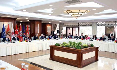 Bakan Güler: PKK tamamen bitirildiğinde terör örgütü silah bırakma sürecine girecek