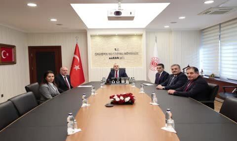 Bakan Işıkhan, asgarî ücret komisyonu öncesi ön toplantı yaptı