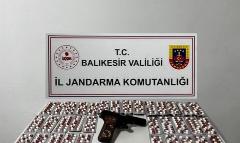 Balıkesir'de 8 ilçede jandarma uyuşturucu operasyonu: 31 gözaltı