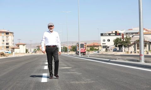 Başkan Çolakbayrakdar: Şehrimizin ulaşımına yön veren dev bulvar