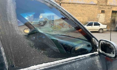 Bayburt'ta Kuru Soğuk ve Aralıklı Kar Devam Ediyor