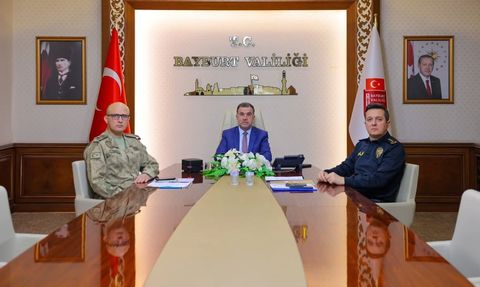 Bayburt Valisi Eldivan, Yeni Yıl Tedbirleri Toplantısına Katıldı