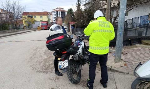Bilecik'te motosiklet ve ATV sürücülerine yönelik yoğun trafik denetimi
