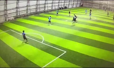 Burdur'da halı saha kavgası: 2 kişi tutuklandı, yaralı yoğun bakımda