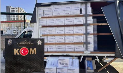 Bursa'da 3 milyon 410 bin adet kaçak makaron ele geçirildi