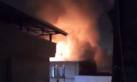 Bursa'da çatı yangını mahallede paniğe yol açtı