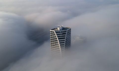 Bursa’yı Saran Sis: Mudanya Yolu Binaları Bulutların Üzerinde