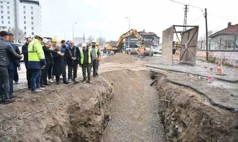Büyükkılıç: Kartal Kavşağı altyapı çalışmaları sürüyor
