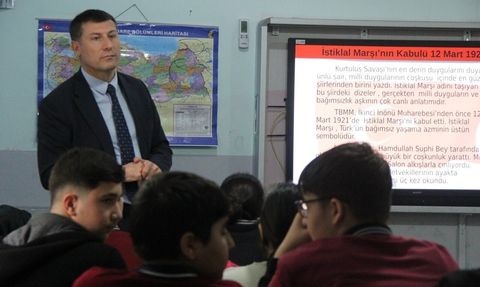 Cizre’de öğrencilere MEBİ’nin eğitime katkıları anlatıldı