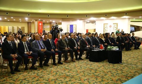 Dijital Dünyada Güvenli Kalmak - Adana Zirvesi açıldı