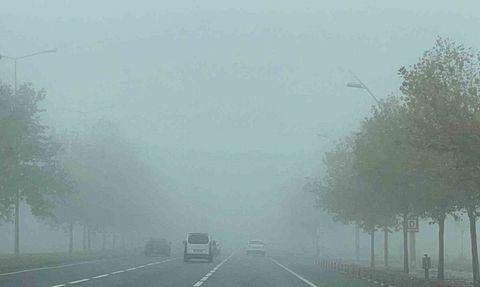 Diyarbakır'da Yoğun Sis Ulaşımı Olumsuz Etkiledi