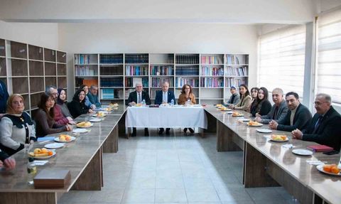 EBYÜ Sağlık Birimlerinde Memnuniyet Anketleri Değerlendirildi