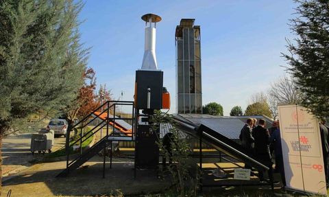 Edirne'de hibrit güneş-elektrik tohum kurutma makinesi tanıtıldı