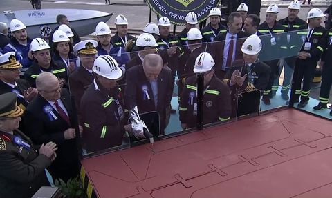 Erdoğan: Türkiye, kendi savaş gemisini geliştiren 10 ülkeden biri