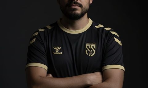 Eren Torbalı yeniden Kocasinan Şimşekspor'da