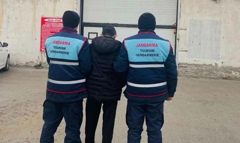Erzurum'da 17 yıl 8 ay kesinleşmiş hapis cezası bulunan şahıs jandarma tarafından yakalandı