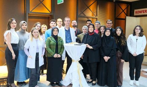 Erzurum'da Atatürk Üniversitesi Araştırma Hastanesinde HIV/AIDS farkındalık toplantısı