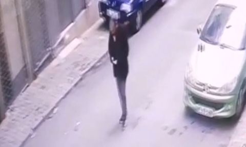 Esenler'de minibüste yankesicilik: şüpheli yakalandı