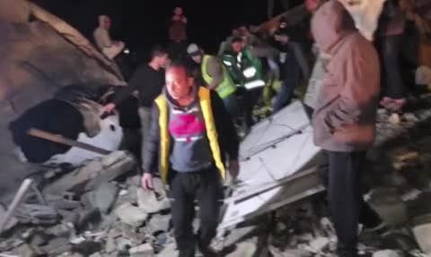 Gazze'de fırtına 22 binayı çökertti: 18 sivil yaşamını yitirdi