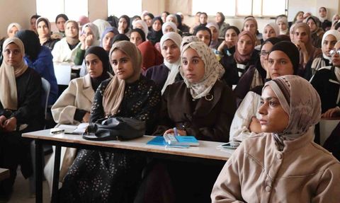Gazze İslam Üniversitesi iki yıl aradan sonra yüz yüze eğitime döndü