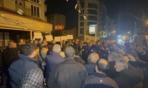 Gebze'de evsiz kalanlar zemin etüt raporlarının açıklanmasını bekliyor