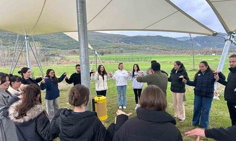 Gençler doğada 'İklim Krizi'ni konuştu