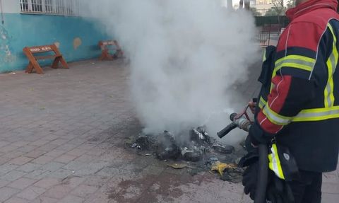 Germencik'te çöp konteyneri ateşe verildi: Başkan Zencirci tepki gösterdi