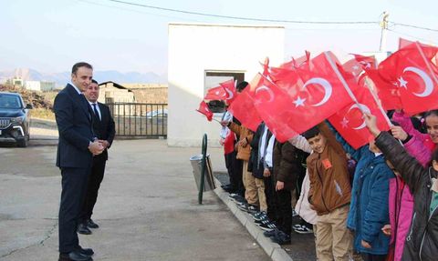 Güçlükonak'ta Koçtepe İlkokuluna Emel Yılmaz Kütüphanesi