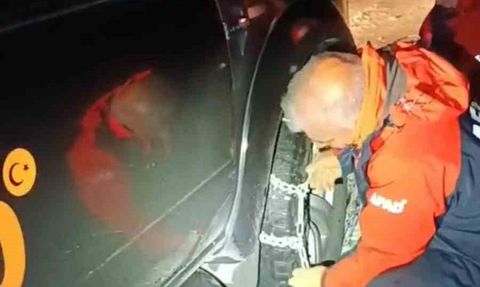 Gümüşhane'de Sarıtaş Yaylası'nda Mahsur Kalan 4 Kişi Kurtarıldı