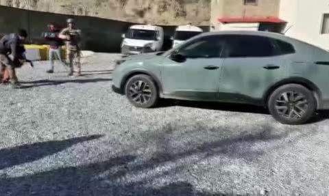 Hakkari'de otomobilde 5 kilo 815 gram eroin ele geçirildi